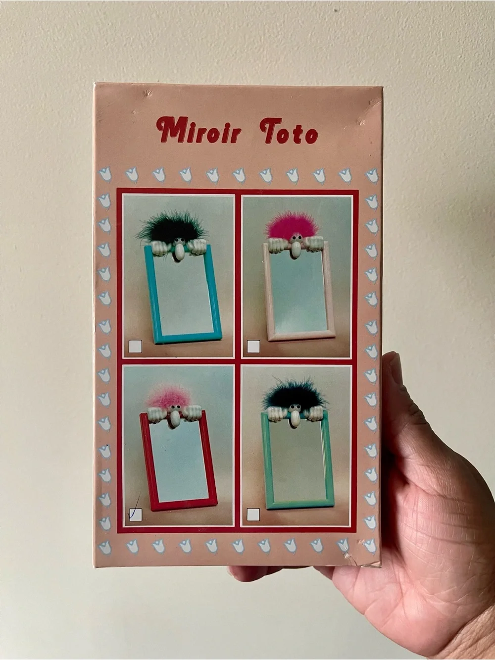 Funny face pink desk mirror